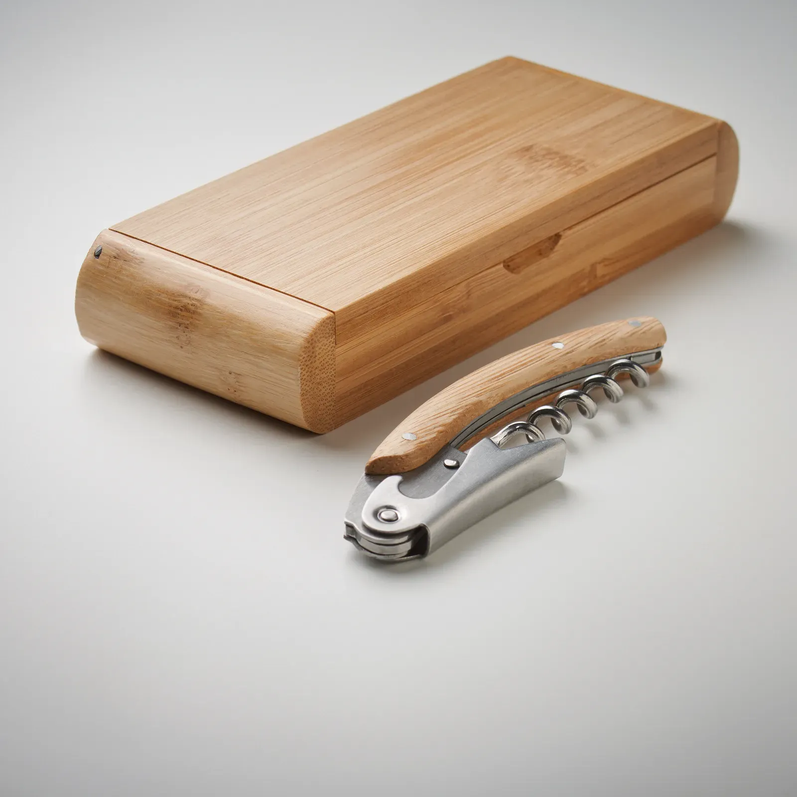 Sono – Stainless Steel Original waiter's Knife with Double Corkscrew Opener and Bamboo Surface; Presented in Bamboo Gift — Wood
