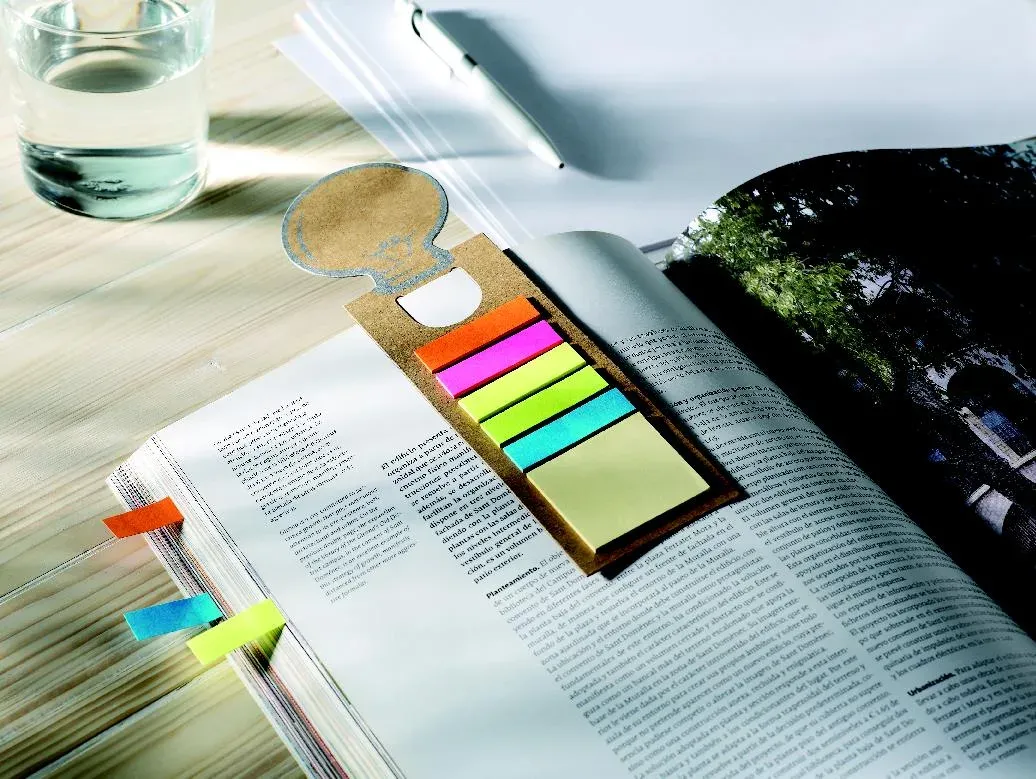 Idea Lightbulb Bookmark & Sticky Note Set – Recycled Paper Notes, Ruler & 5-Colour Markers — Beige