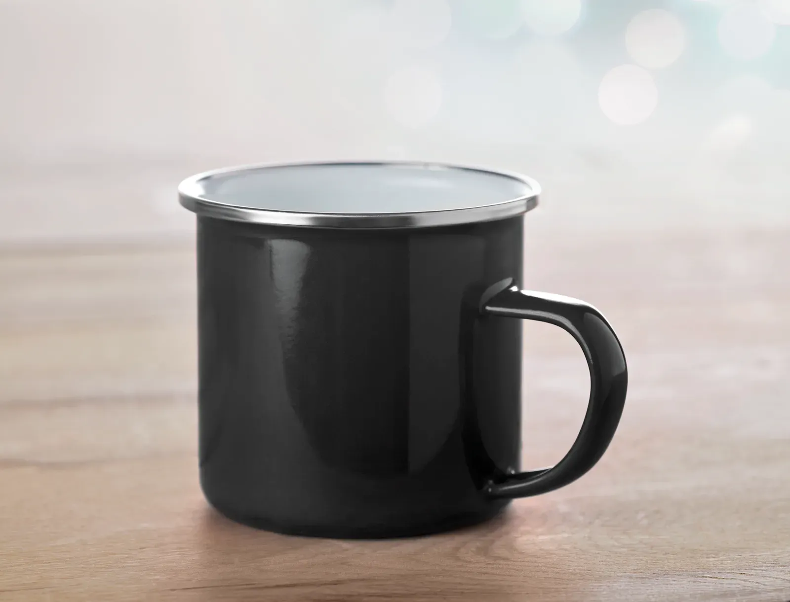 Plateado – Metal Mug with Enamel Layer — Black