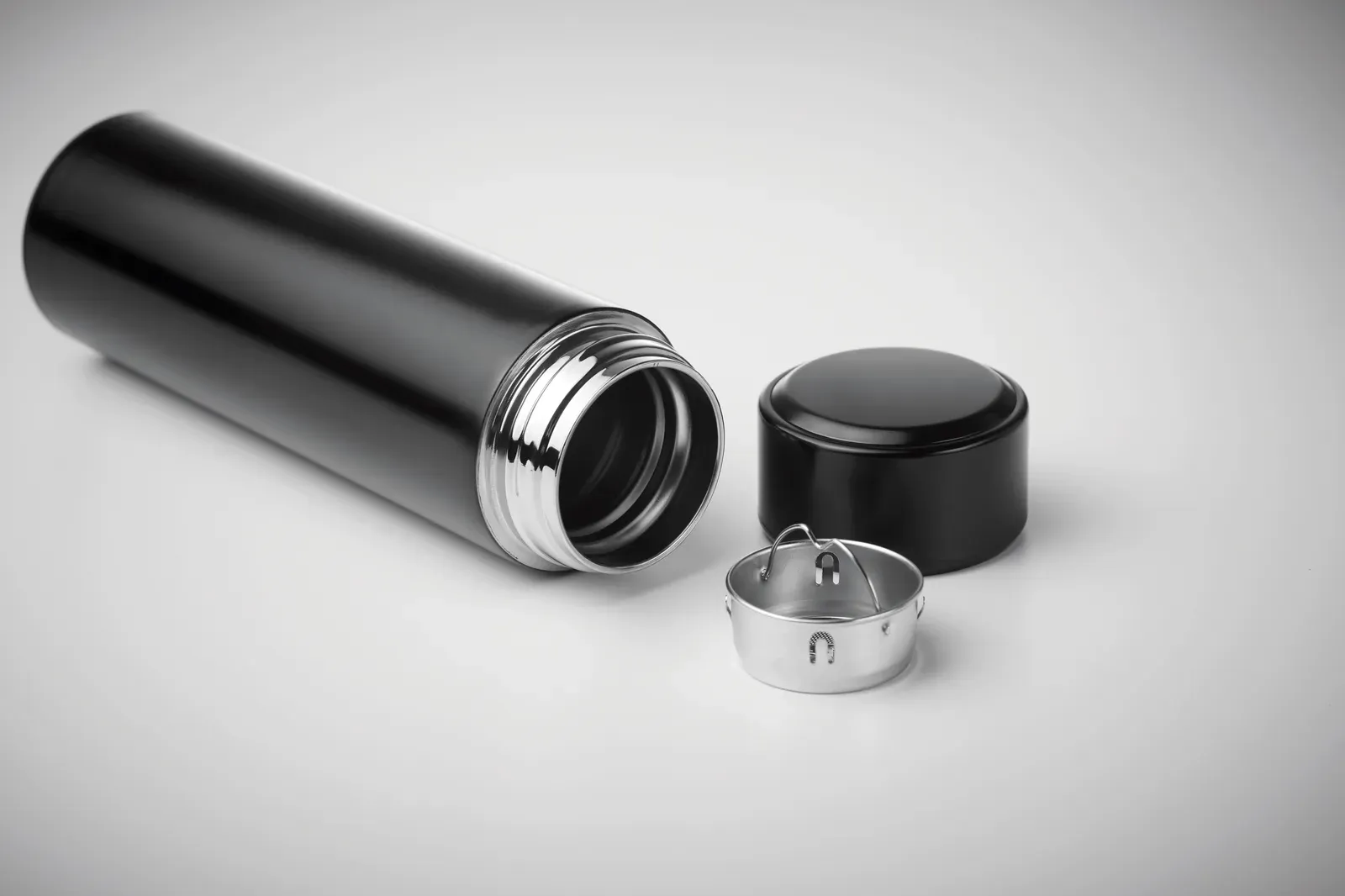 Pole – Double Wall Stainless Steel Insulating Vacuum Bottle; It Has an LED Touch Thermometer Incorporated in to the Top — Black