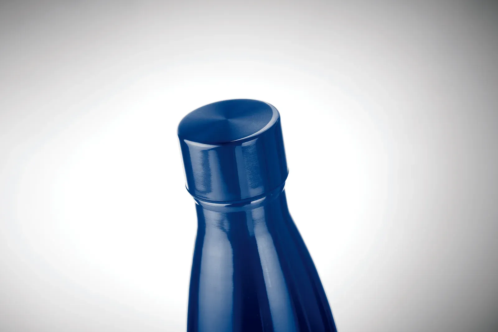 Belo Bottle – Double Wall Stainless Steel with Copper Insulating Vacuum Bottle — Blue