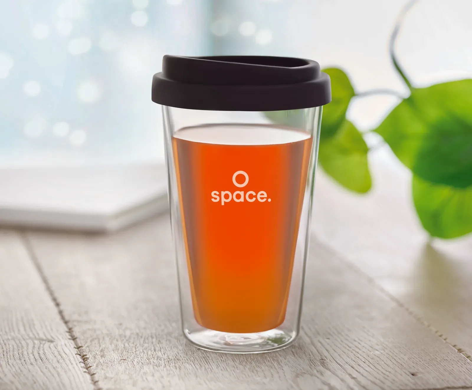 Bielo Tumbler – Double Wall High Borosilicate Glass with Silicone Lid — Black